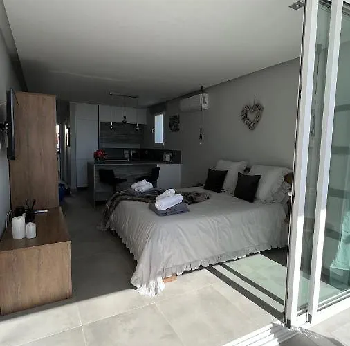 Boutique Studio, Sea Views Of Vistas And Free Wifi Apartment *