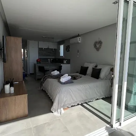 Boutique Studio, Sea Views Of Vistas And Free Wifi アパート *